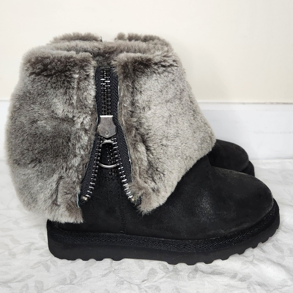 ASH Leather Shearling Boots - Picture 4 of 14